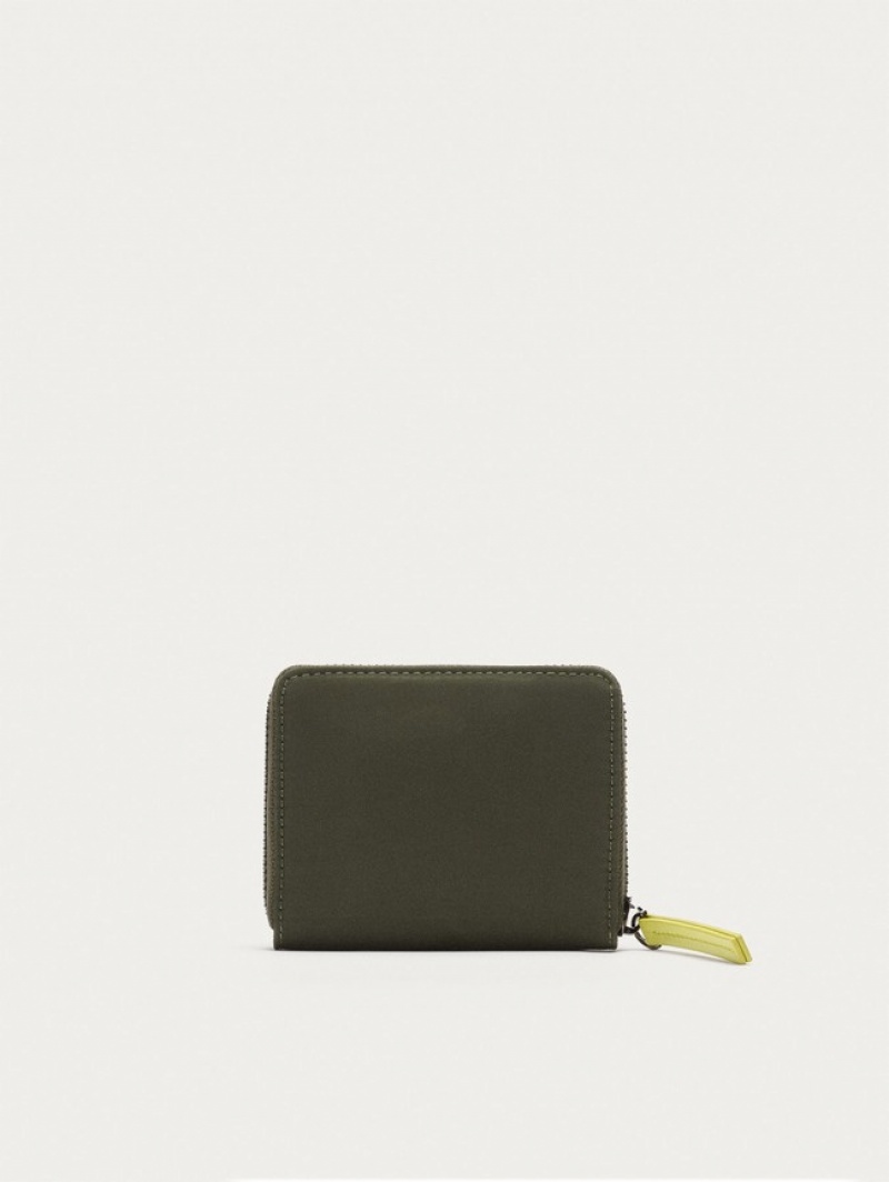 Hoff Nylon Logo Lommebok Dame Svarte | 31607-DKTA